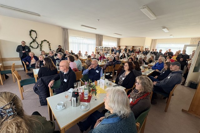 Besucher der Veranstaltung in Friedland